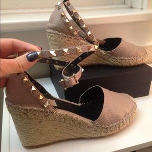 Gorgeous Valentino Rockstud Wedge Espadrilles